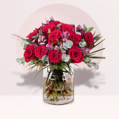 Dazzling Romance of Red Roses In Vase