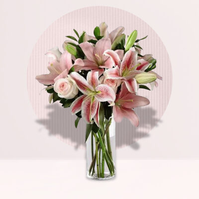 Stargazer Lilly & Light Pink in Vase