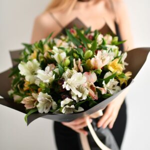 Alstroemeria Bouquet