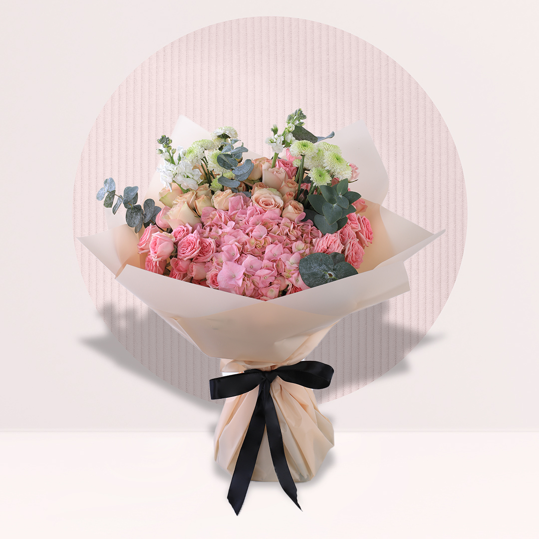 Buy Lovely Mix Flowers Bouquet Online in Malaysia Wenghoa